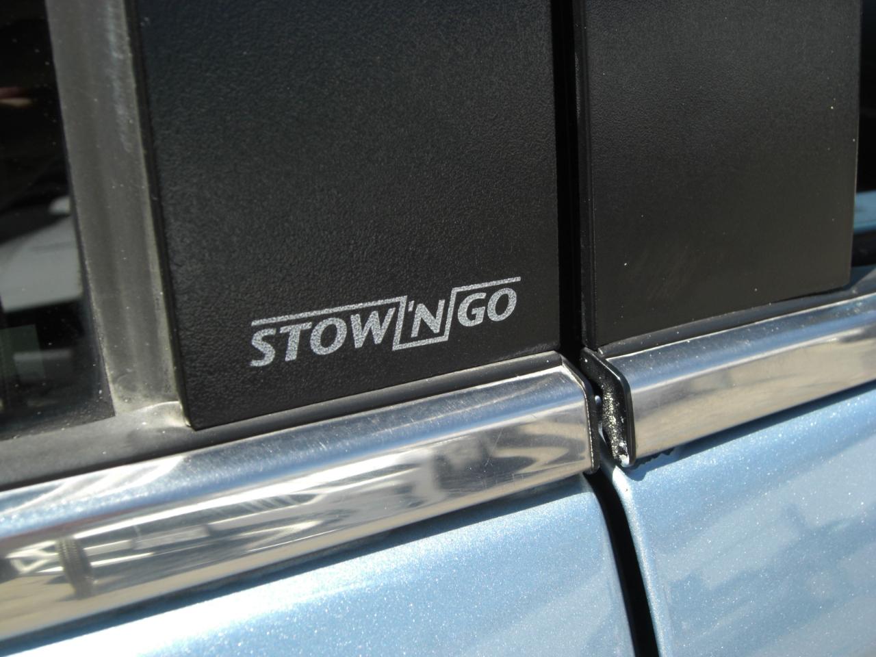 Chrysler Town & Country 4dr Wgn Touring 2013