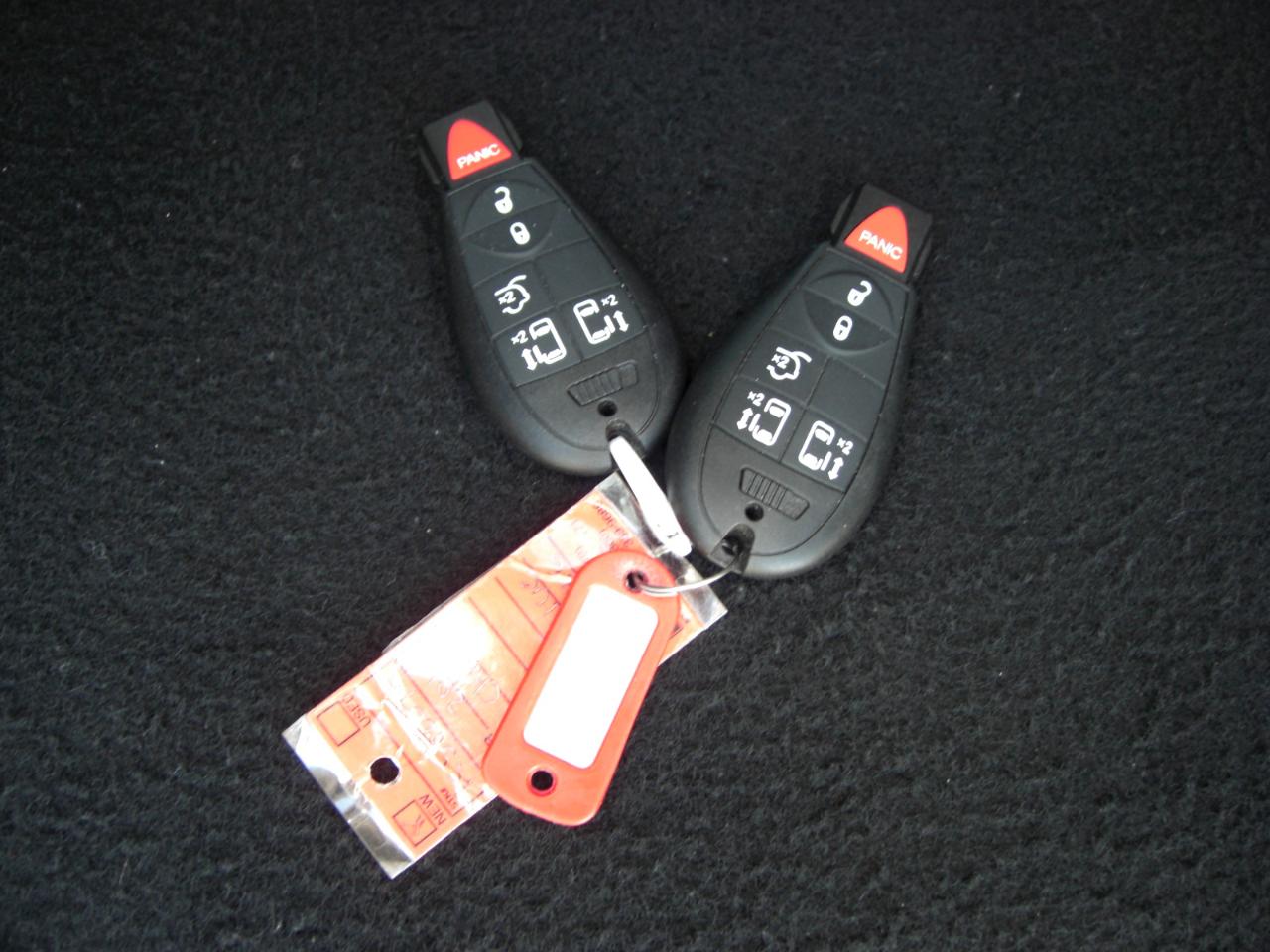 Chrysler Town & Country 4dr Wgn Touring 2013