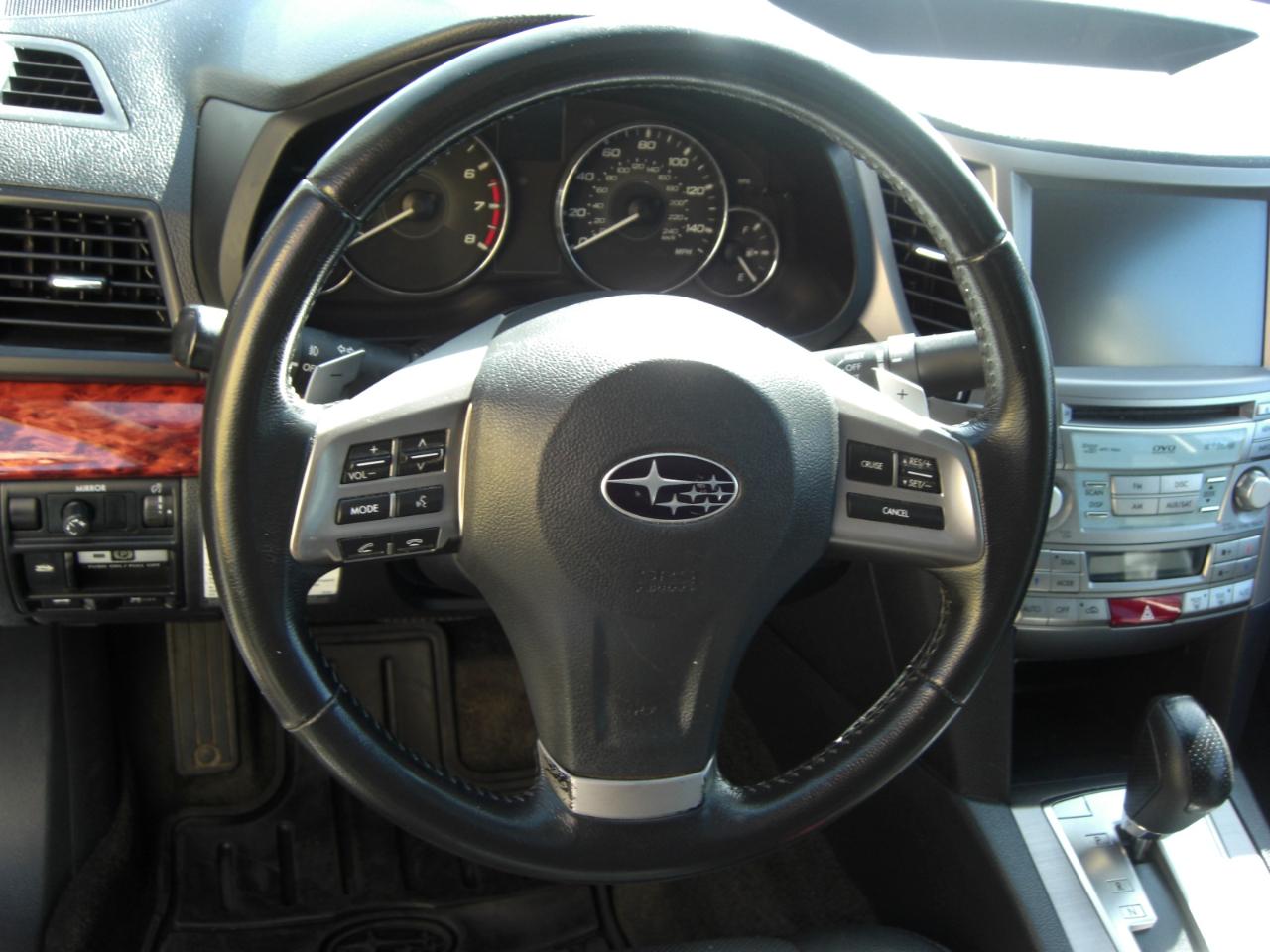 Subaru Legacy 4dr Sdn H4 Auto 2.5i Limited 2012