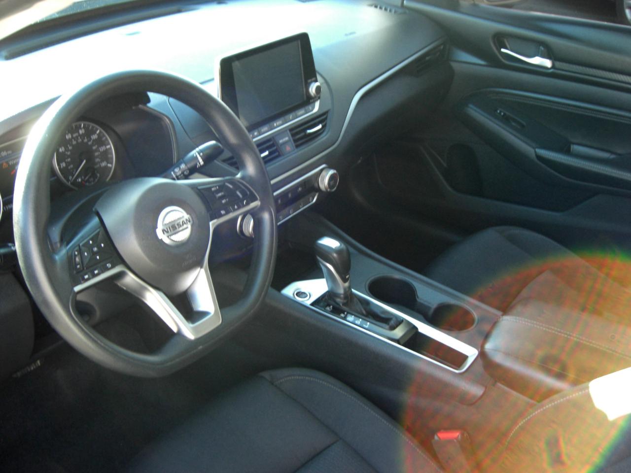 Nissan Altima 2.5 S Sedan 2020