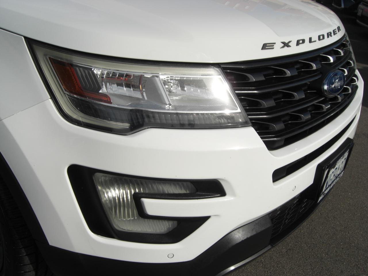 Ford Explorer XLT FWD 2017