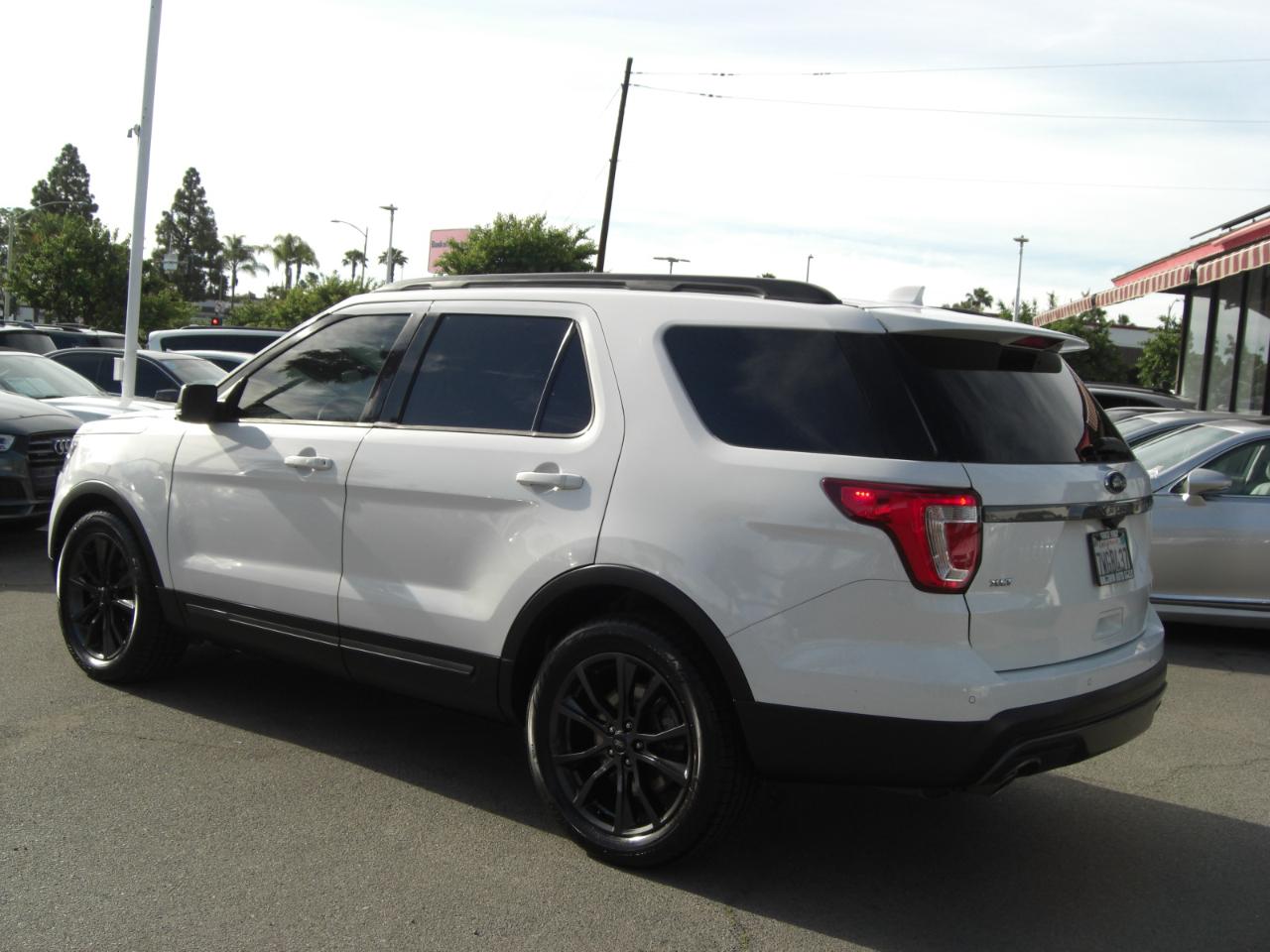 Ford Explorer XLT FWD 2017