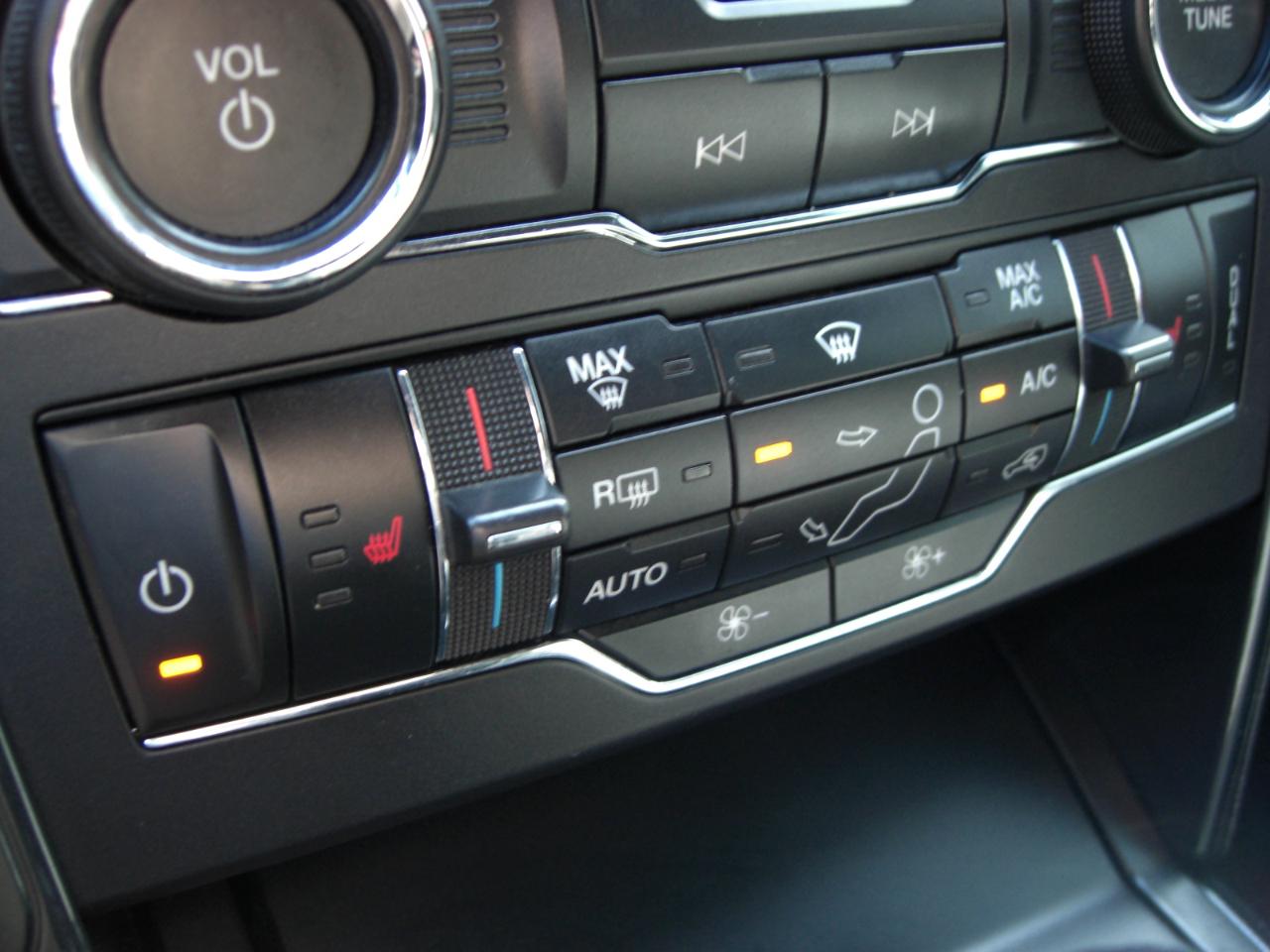 Ford Explorer XLT FWD 2017