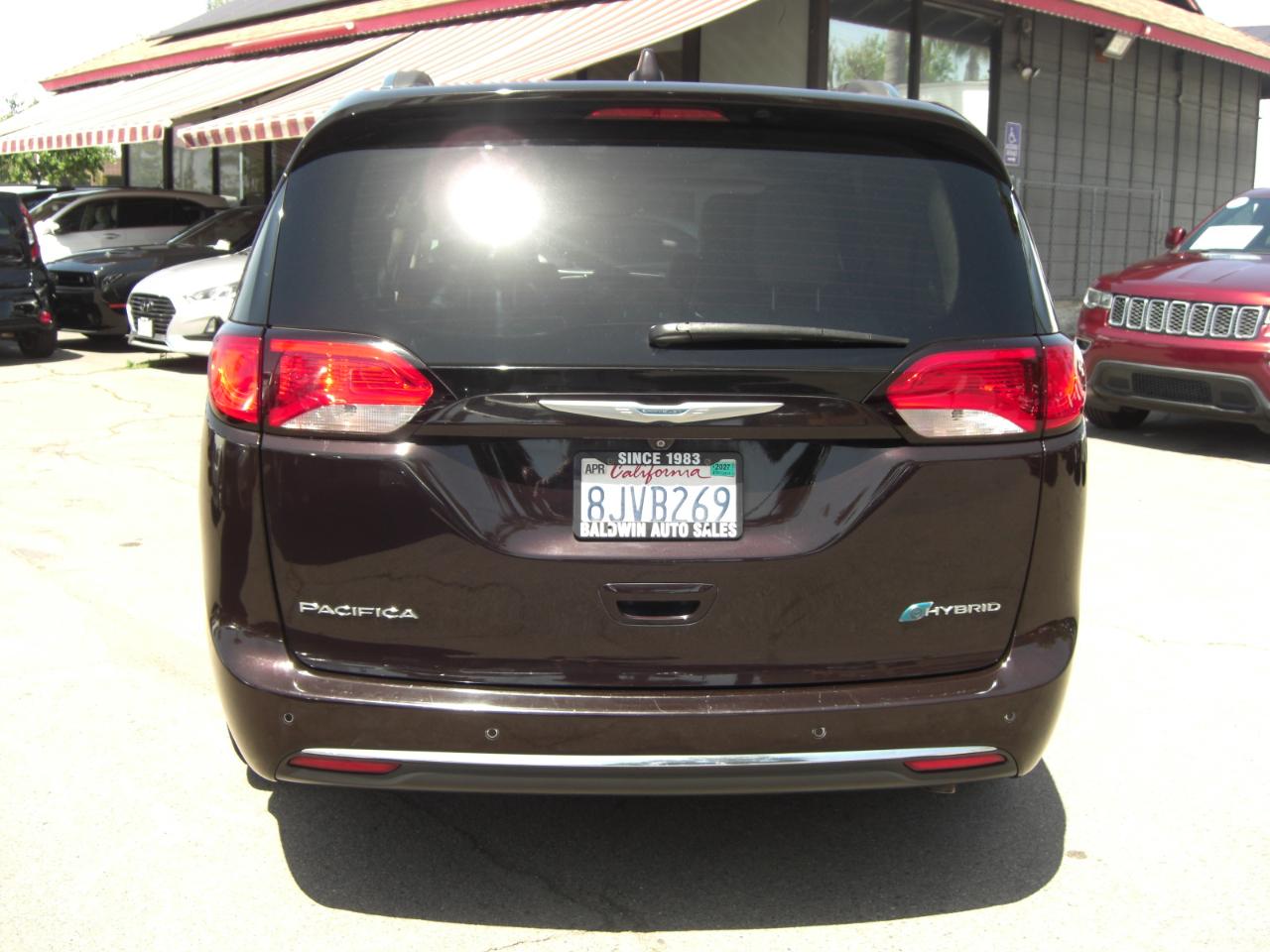 Chrysler Pacifica Hybrid Limited FWD 2018