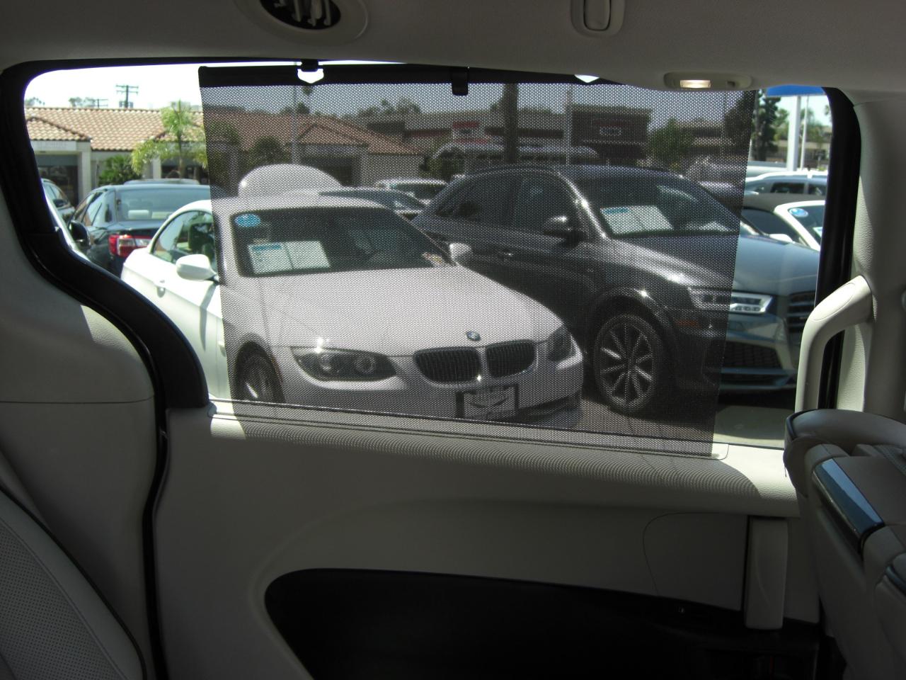 Chrysler Pacifica Hybrid Limited FWD 2018