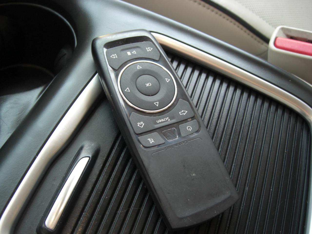 Chrysler Pacifica Hybrid Limited FWD 2018