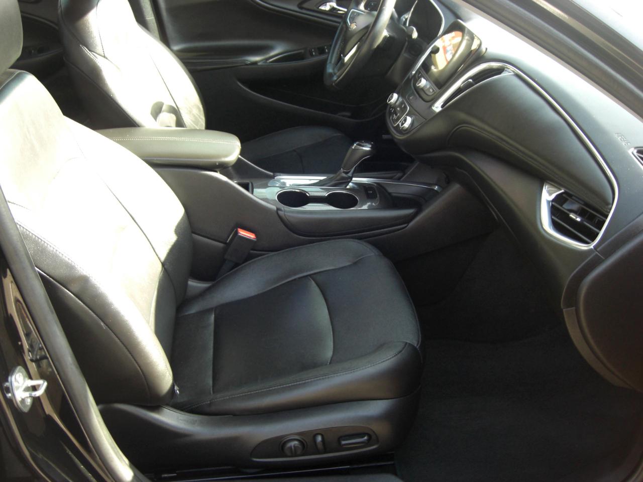 Chevrolet Malibu 4dr Sdn LT w/1LT 2016