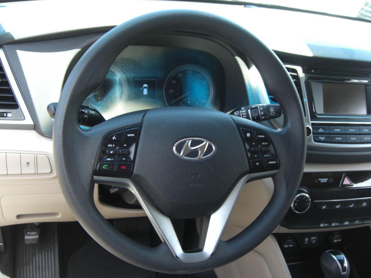 Hyundai Tucson FWD 4dr Eco w/Beige Int 2016