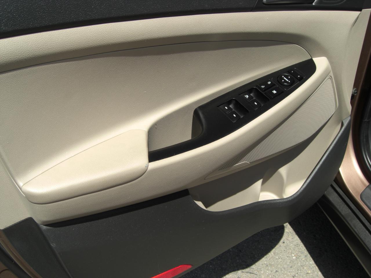 Hyundai Tucson FWD 4dr Eco w/Beige Int 2016