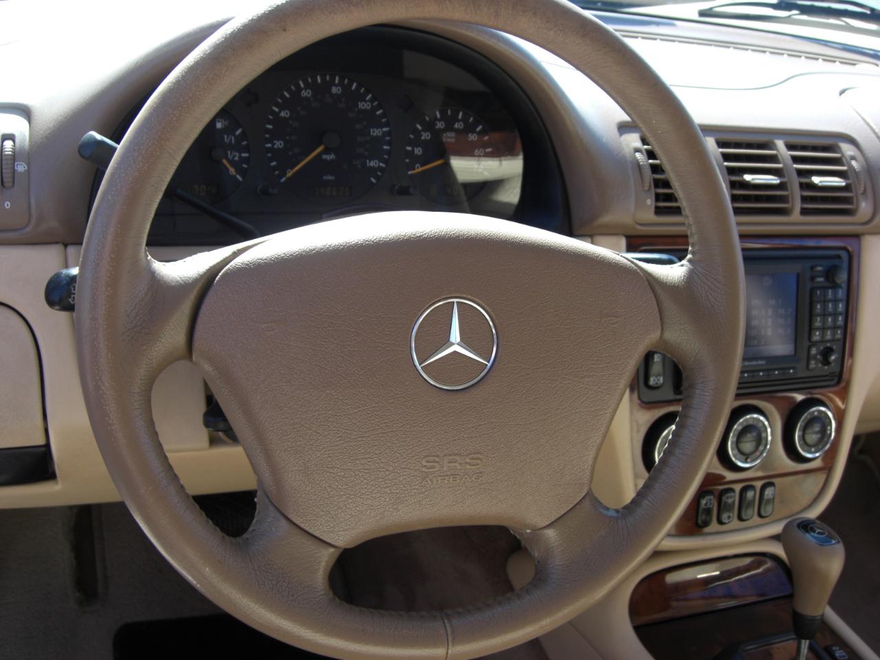 Mercedes-Benz M-Class 4MATIC 4dr 3.5L 2004