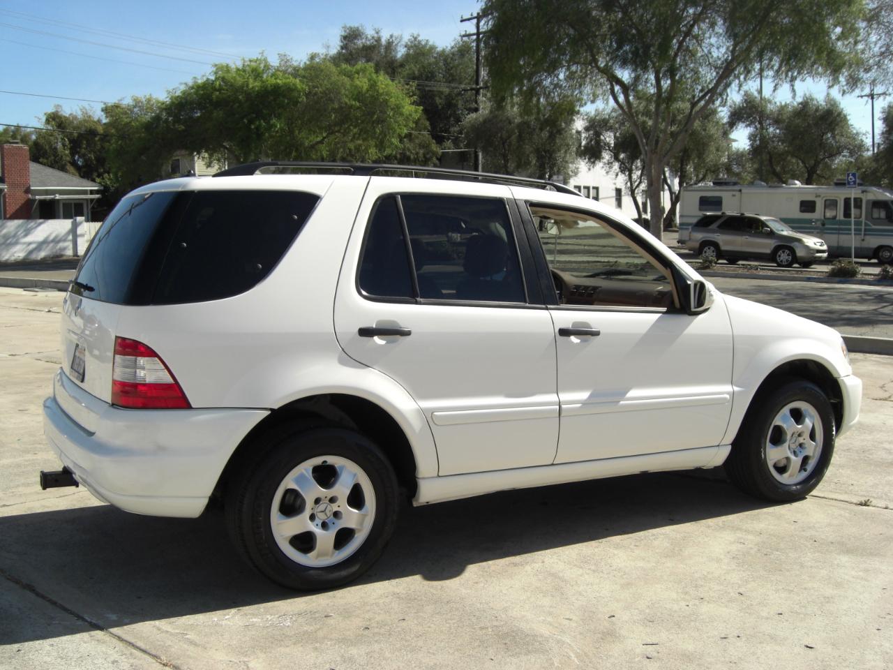 Mercedes-Benz M-Class 4MATIC 4dr 3.5L 2004