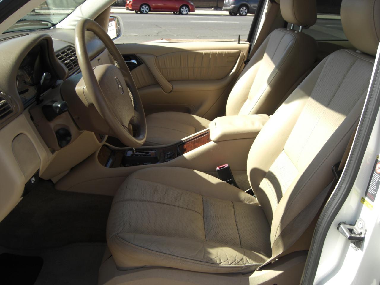 Mercedes-Benz M-Class 4MATIC 4dr 3.5L 2004