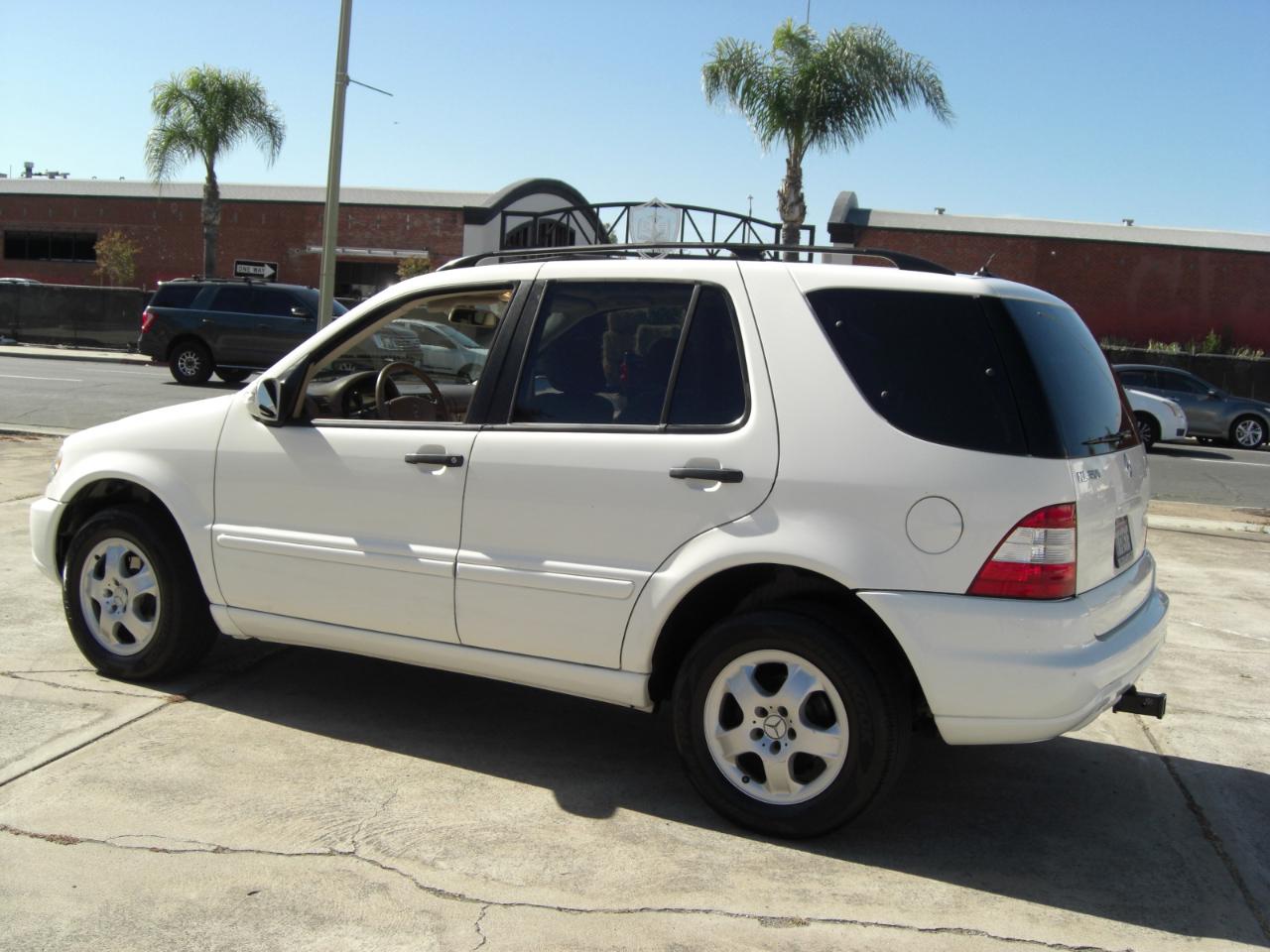 Mercedes-Benz M-Class 4MATIC 4dr 3.5L 2004