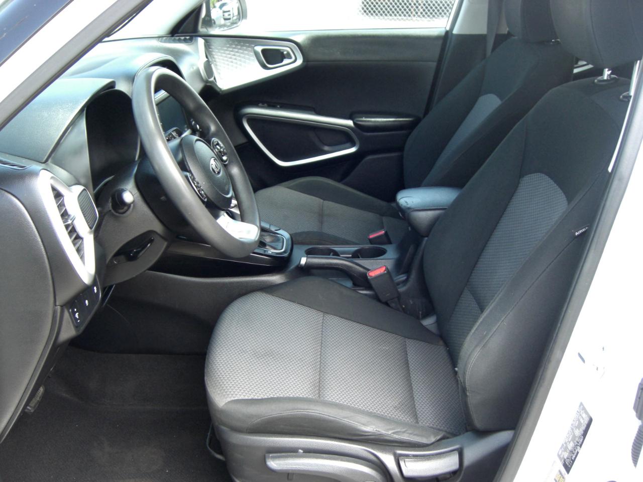 Kia Soul LX IVT 2020