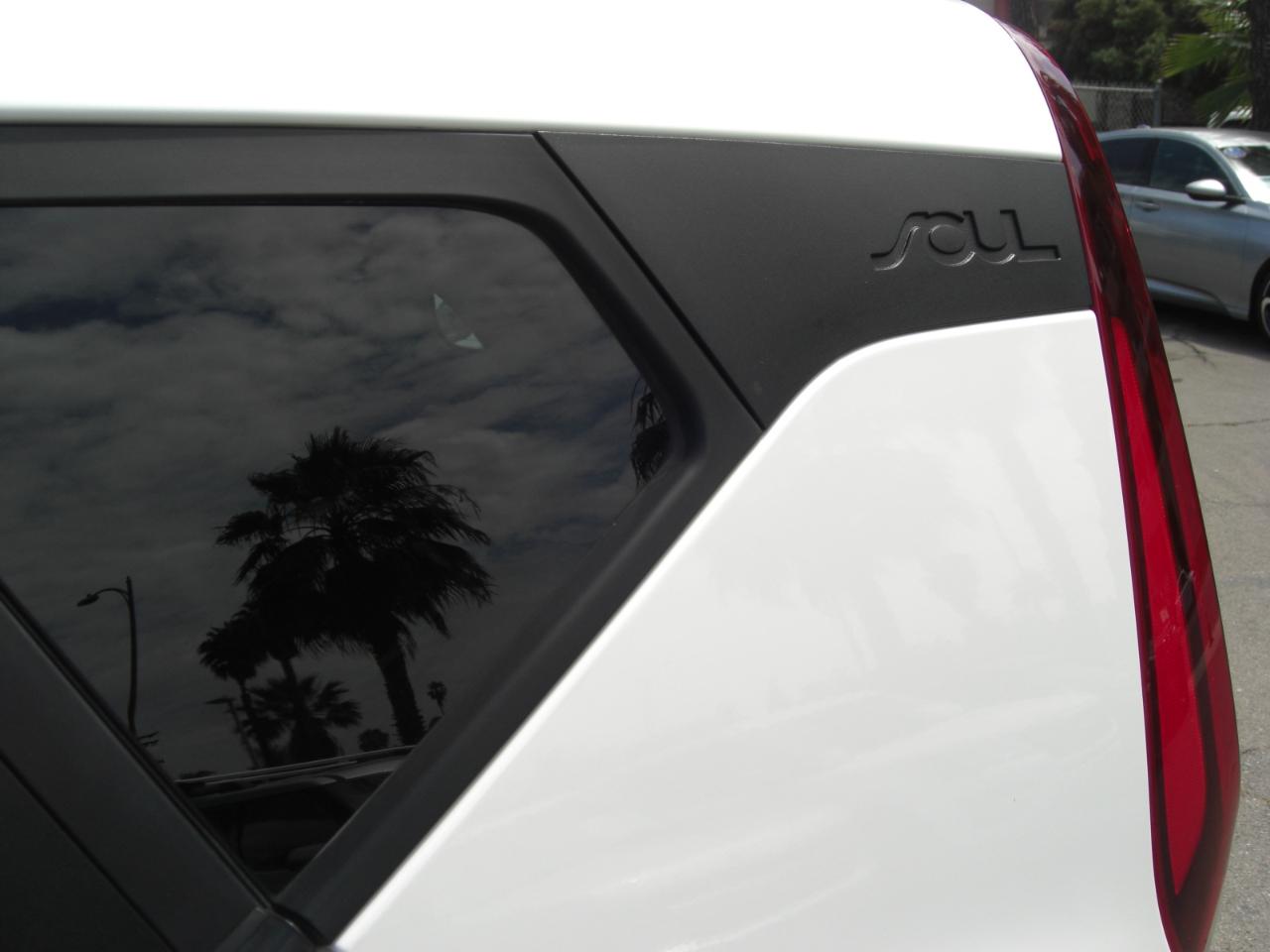 Kia Soul LX IVT 2020