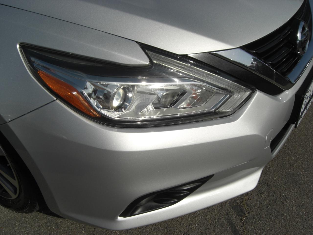 Nissan Altima 2.5 SV Sedan 2017