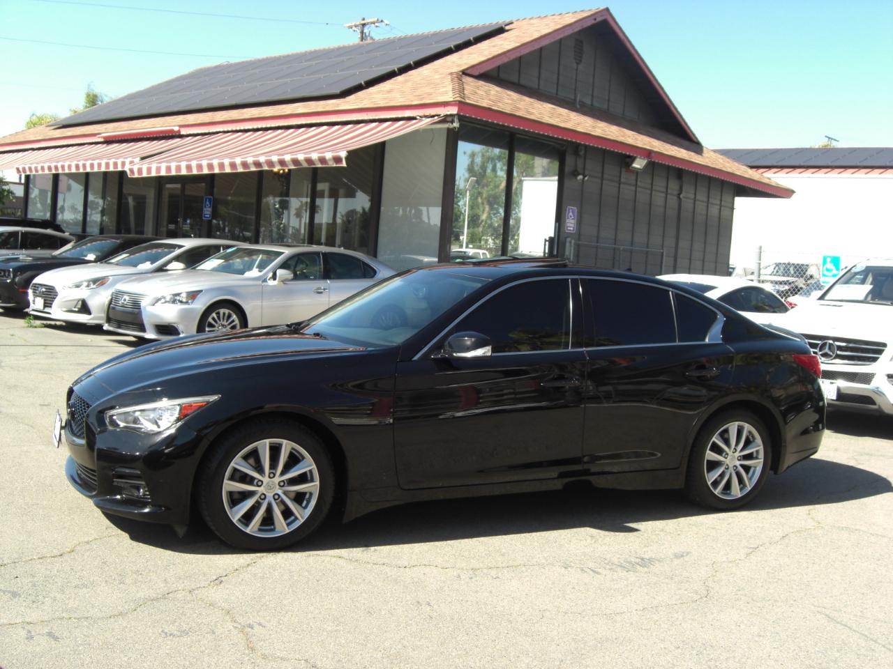 Infiniti Q50 4dr Sdn Premium AWD 2015
