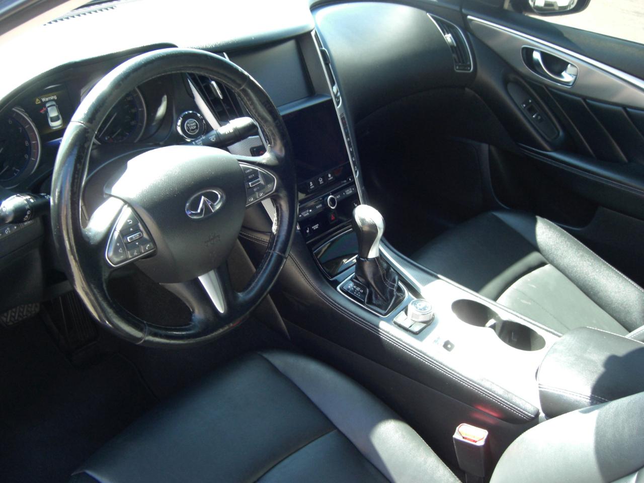 Infiniti Q50 4dr Sdn Premium AWD 2015