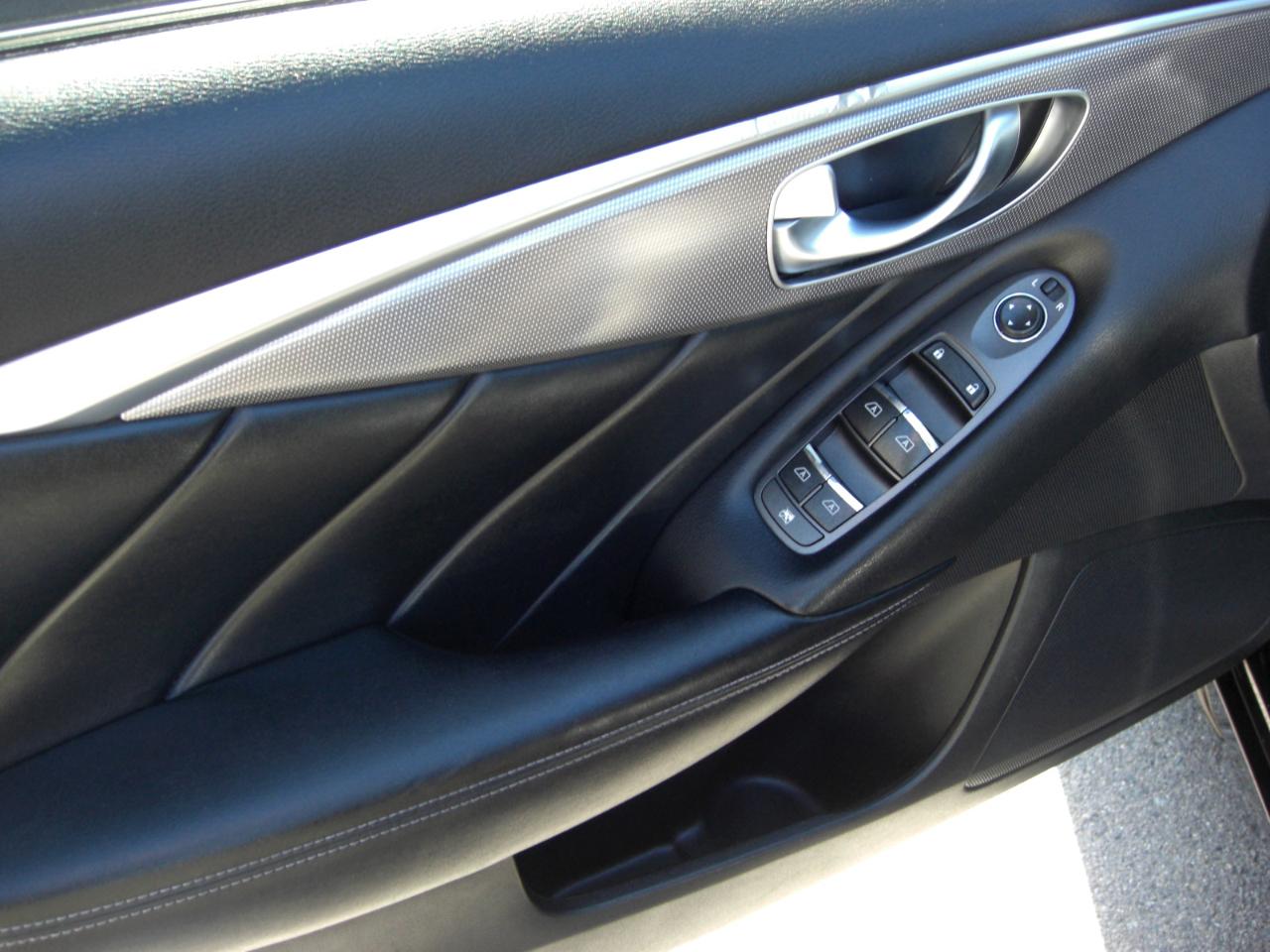 Infiniti Q50 4dr Sdn Premium AWD 2015