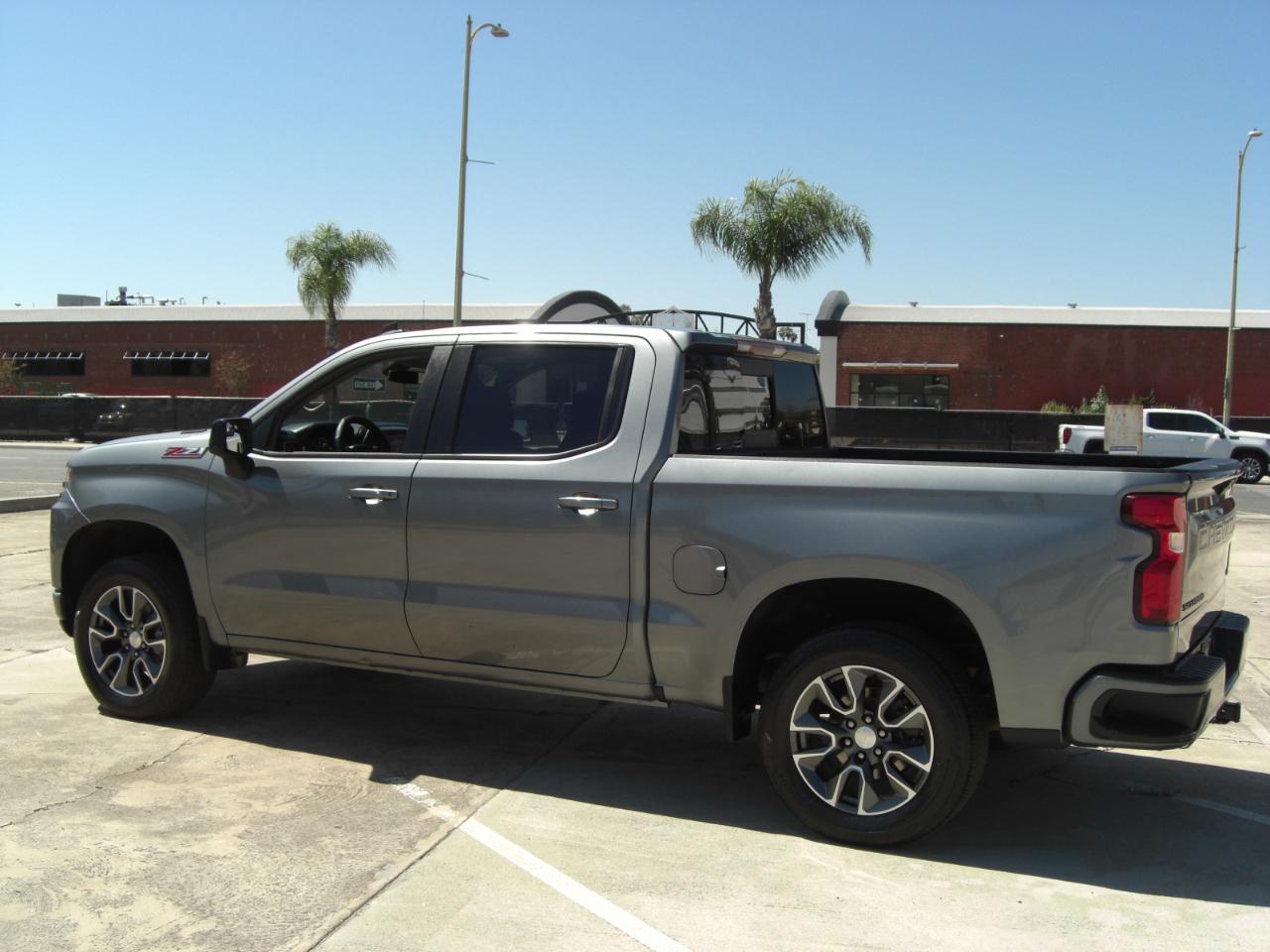 Chevrolet Silverado 1500 4WD Crew Cab 147" RST 2021