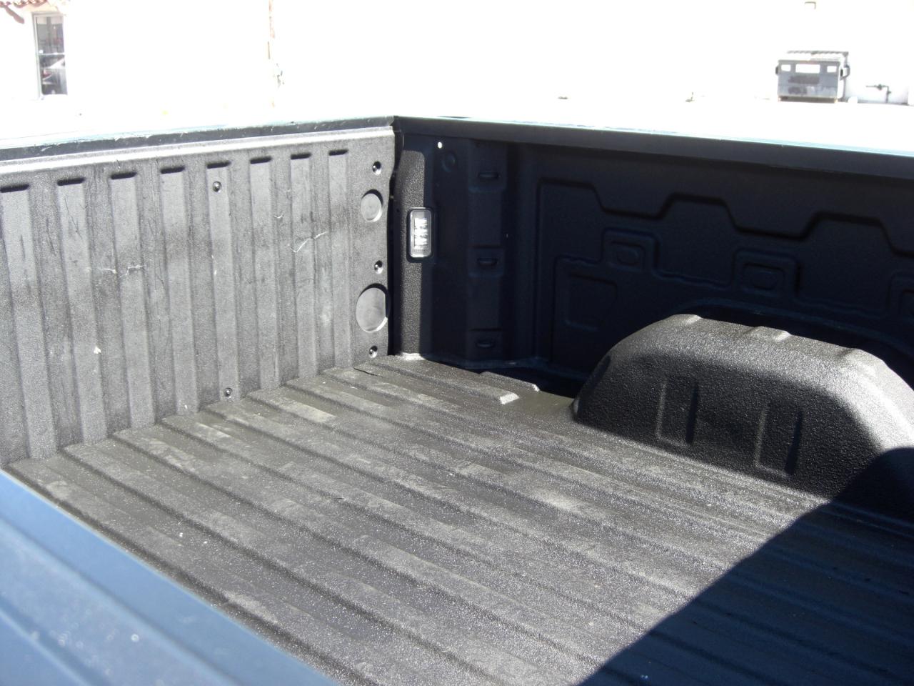 Chevrolet Silverado 1500 4WD Crew Cab 147" RST 2021