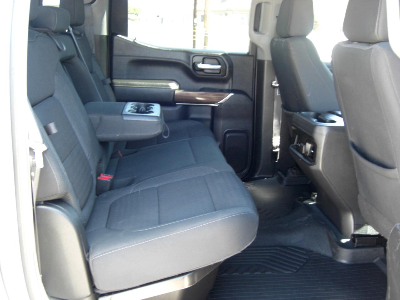 Chevrolet Silverado 1500 4WD Crew Cab 147" RST 2021
