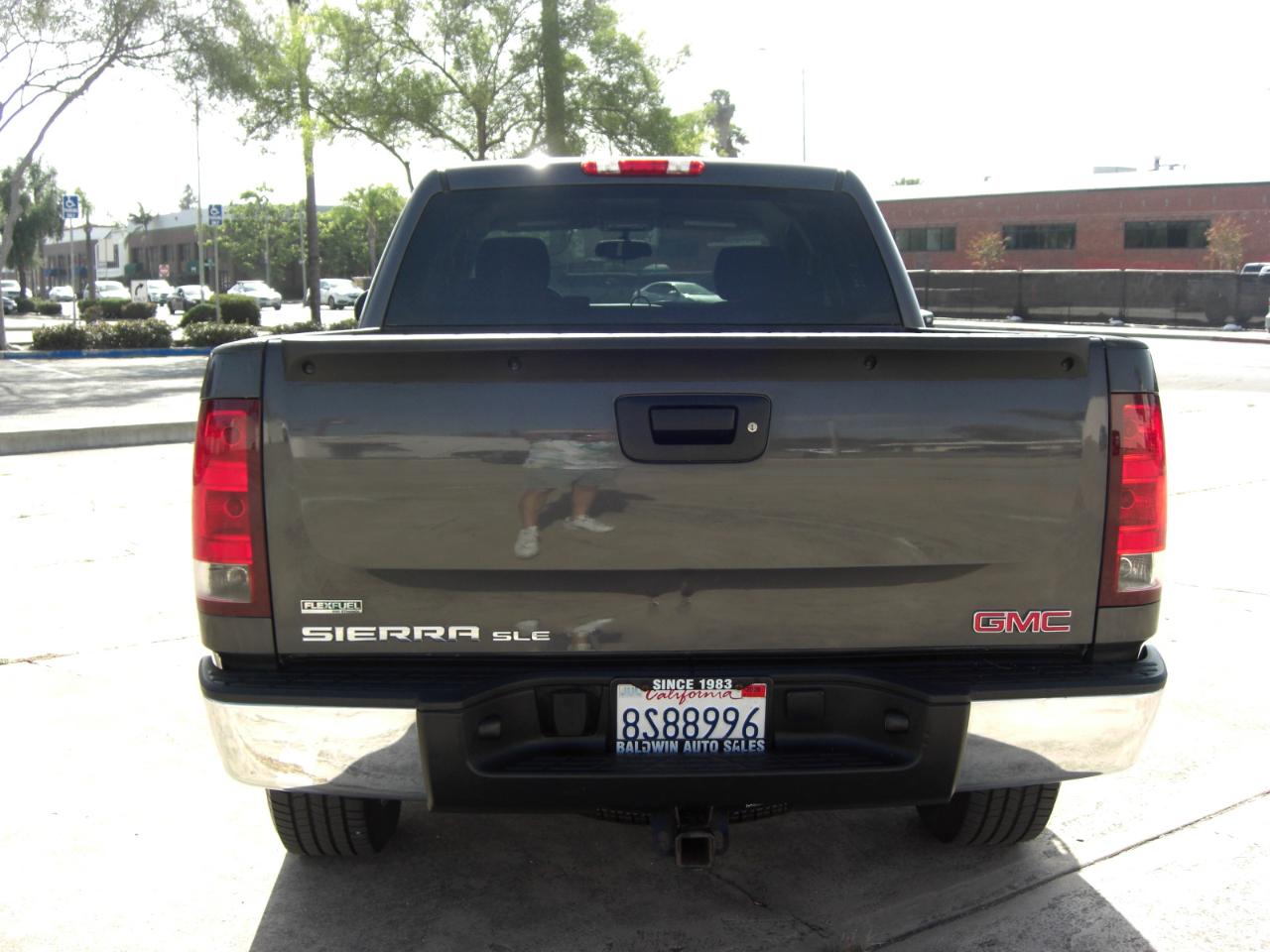 GMC Sierra 1500 2WD Crew Cab 143.5" SLE 2011
