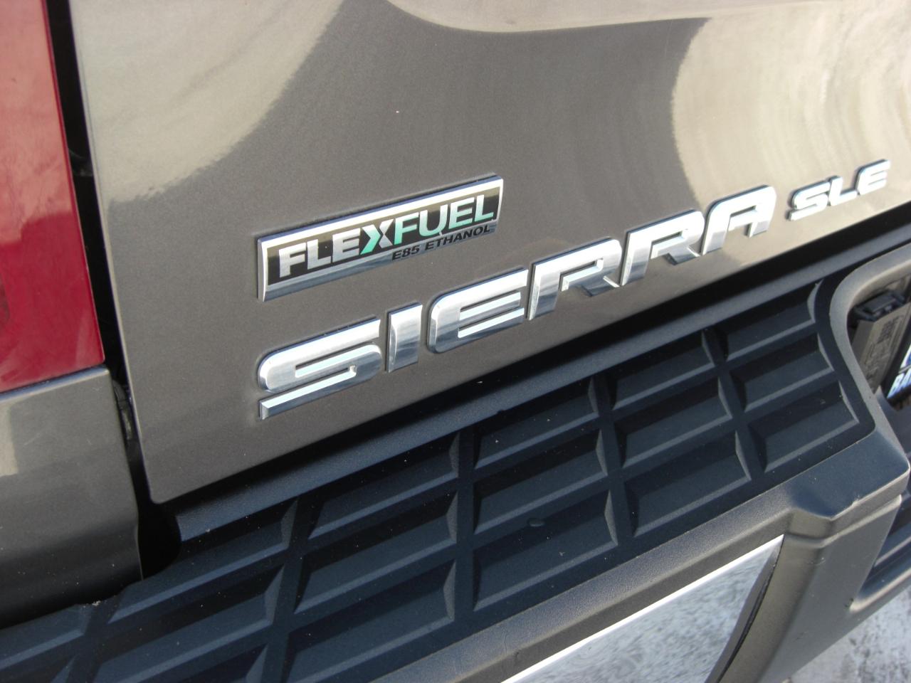 GMC Sierra 1500 2WD Crew Cab 143.5" SLE 2011