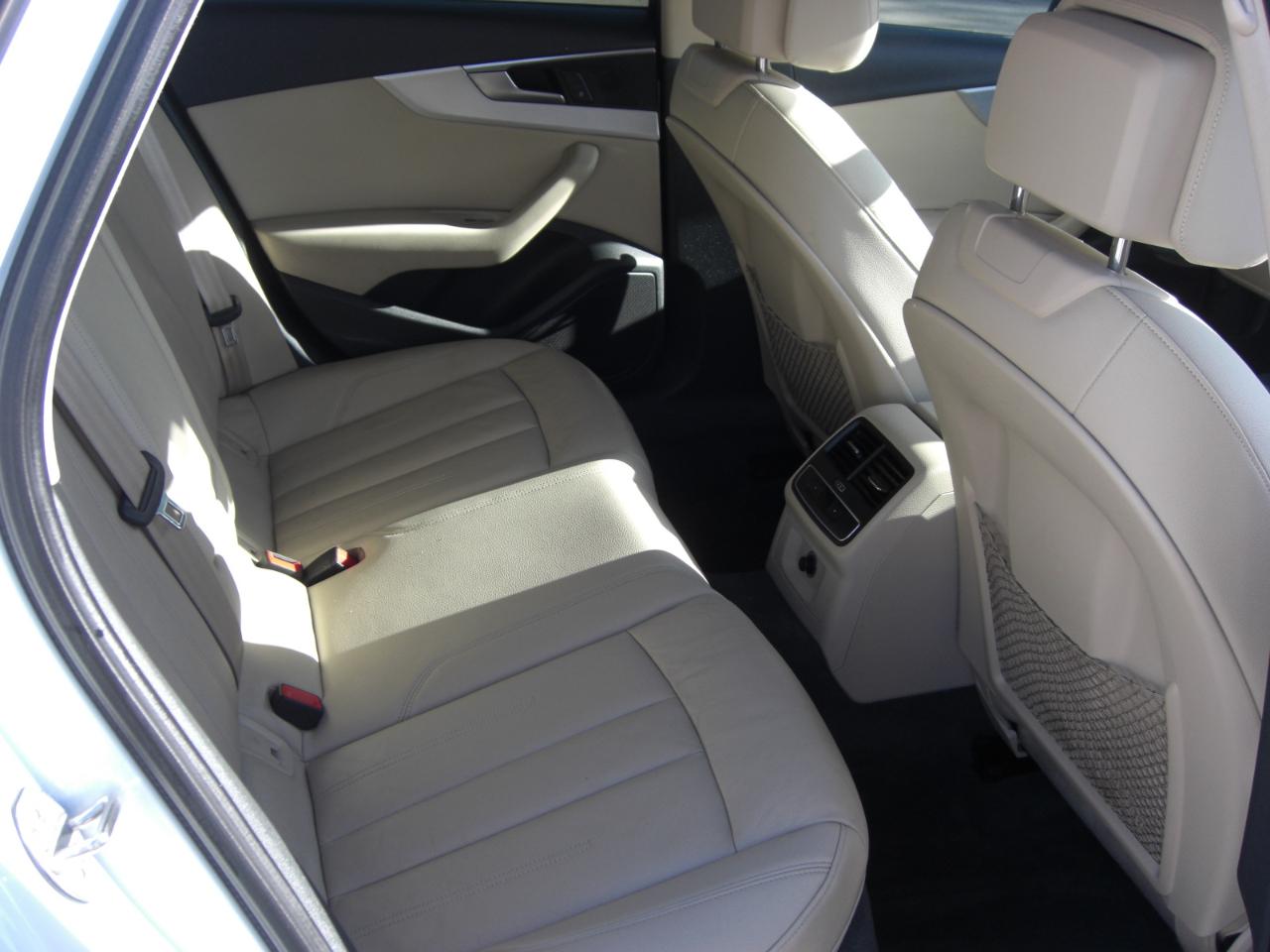 Audi A4 2.0 TFSI Auto Premium quattro AWD 2017