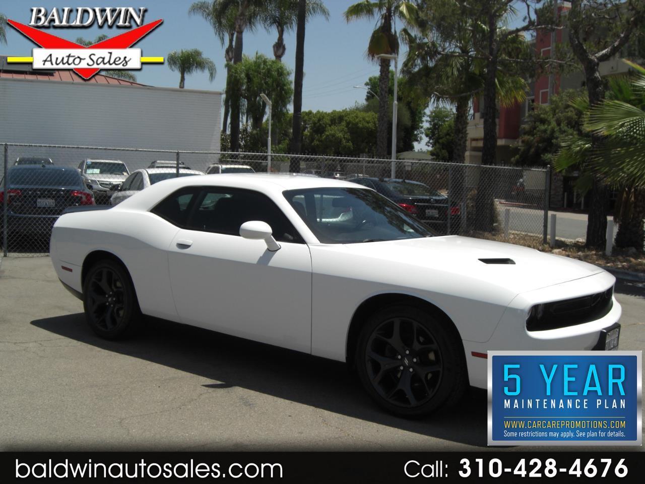 2020 Dodge Challenger SXT RWD