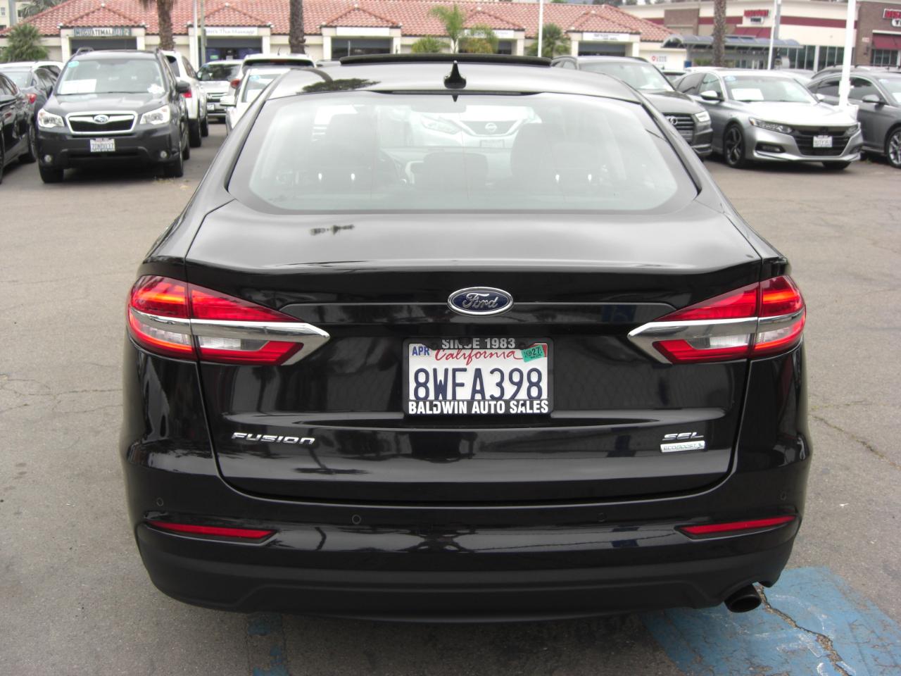 Ford Fusion SEL FWD 2019