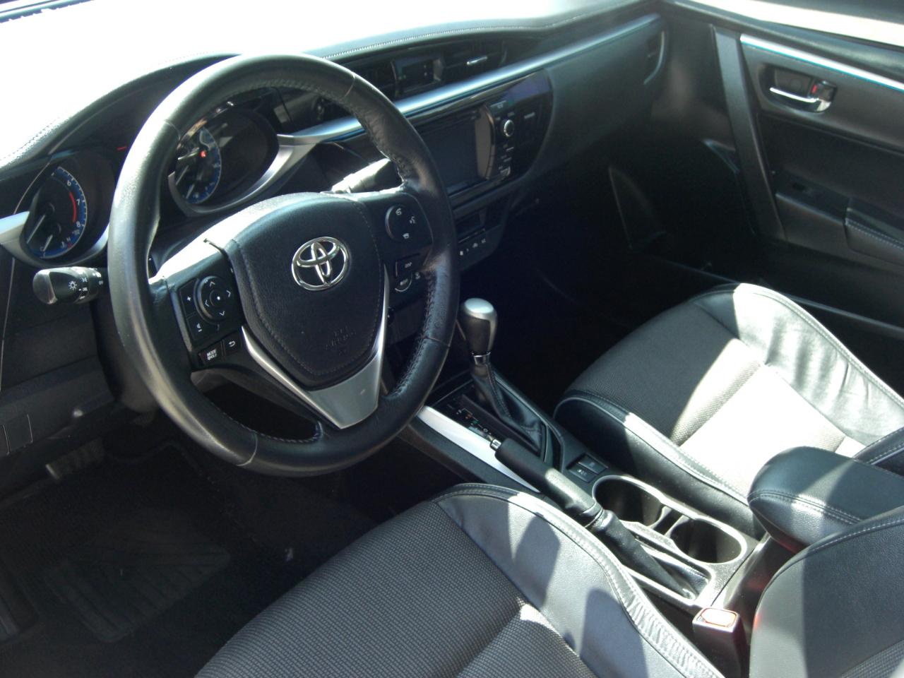 Toyota Corolla 4dr Sdn CVT S Plus (Natl) 2015