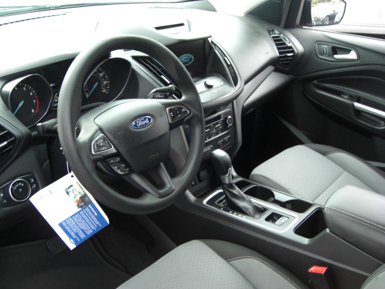 Ford Escape SE FWD 2017