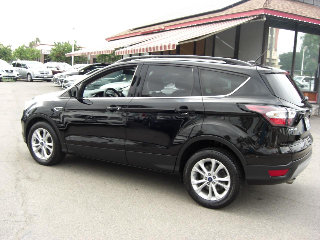 Ford Escape SE FWD 2017