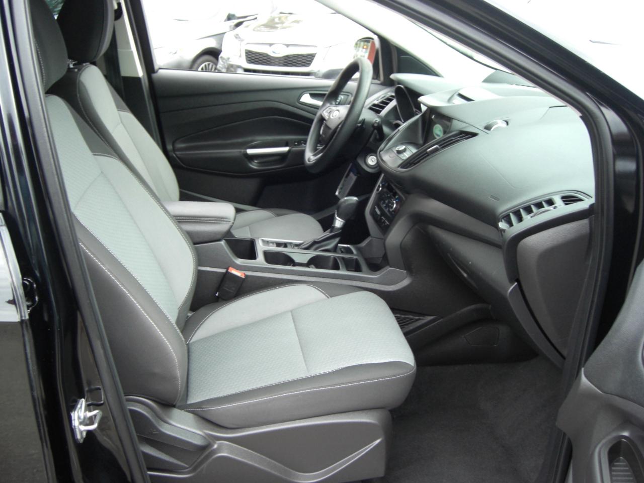 Ford Escape SE FWD 2017