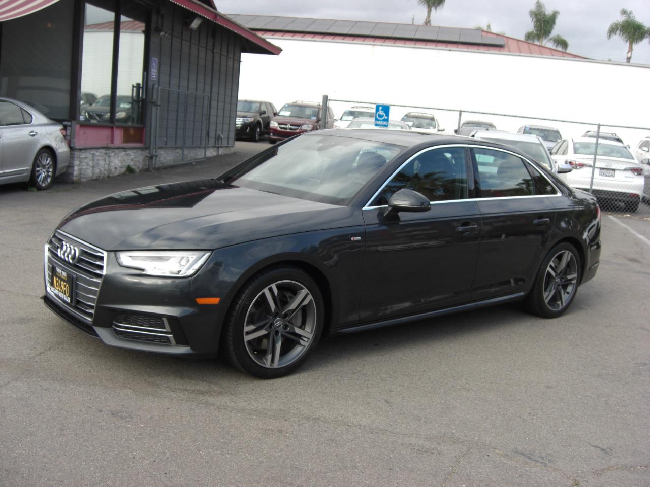 Audi A4 2.0 TFSI Tech Premium Plus S Tronic quattro AWD 2018