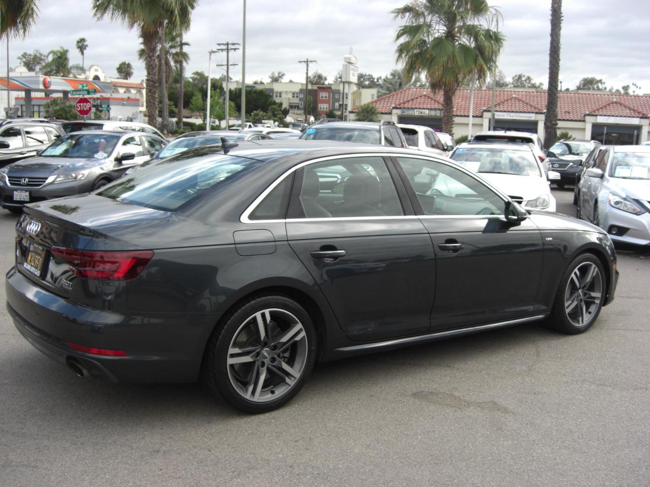 Audi A4 2.0 TFSI Tech Premium Plus S Tronic quattro AWD 2018