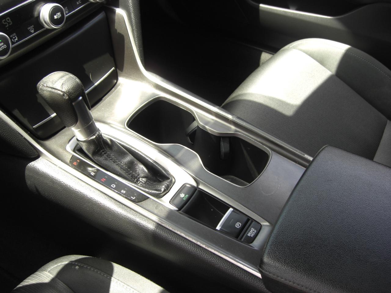 Honda Accord Sedan LX 1.5T CVT 2019