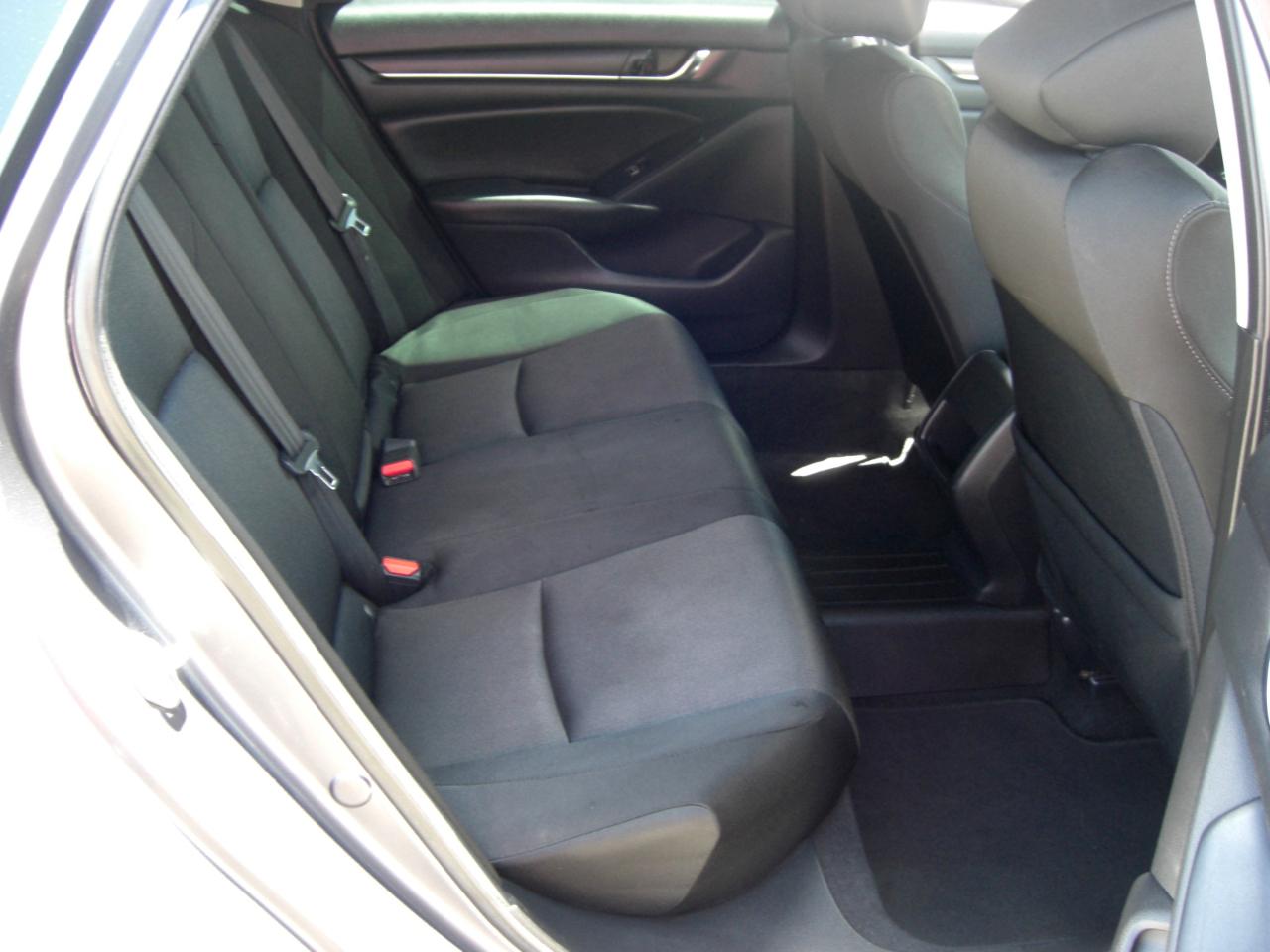 Honda Accord Sedan LX 1.5T CVT 2019