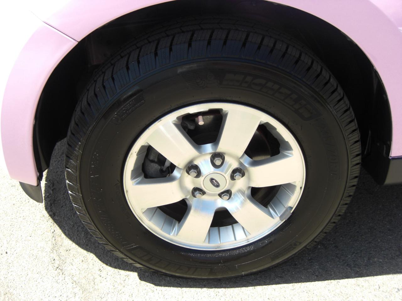 Ford Escape 4WD 4dr Limited 2011