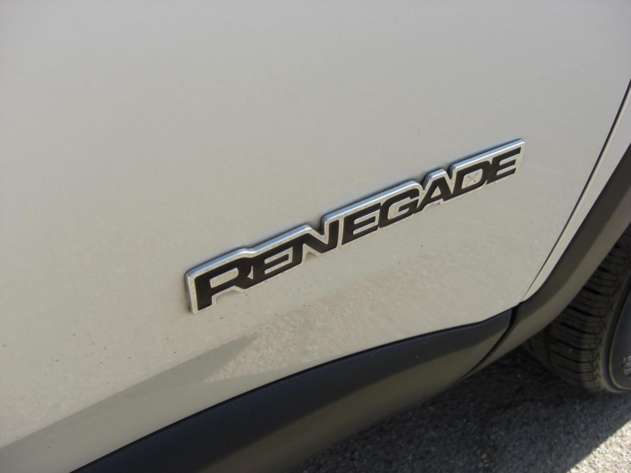 Jeep Renegade Latitude FWD 2017