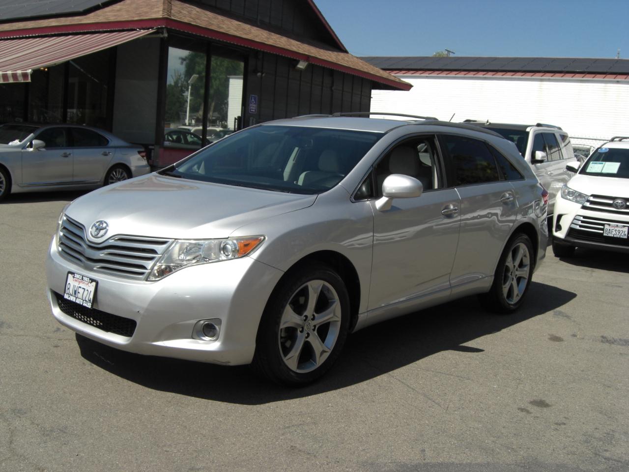 Toyota Venza 4dr Wgn V6 AWD (Natl) 2009
