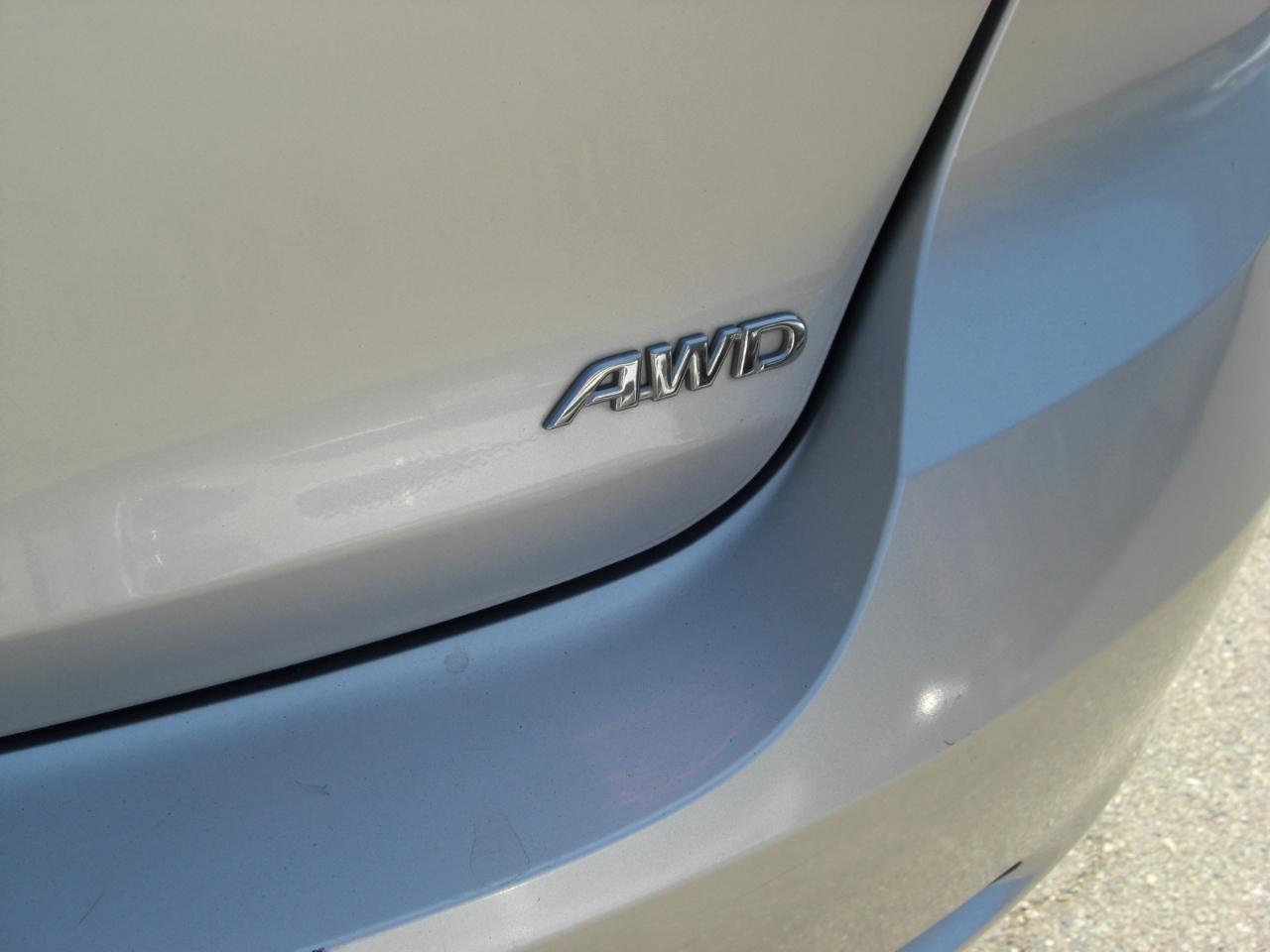 Toyota Venza 4dr Wgn V6 AWD (Natl) 2009