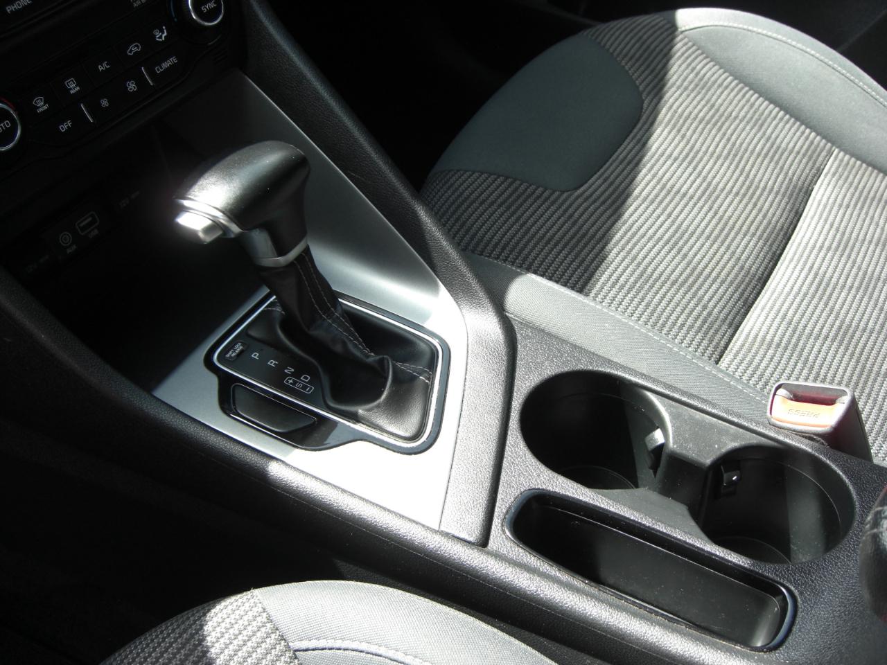 Kia Niro LX FWD 2019