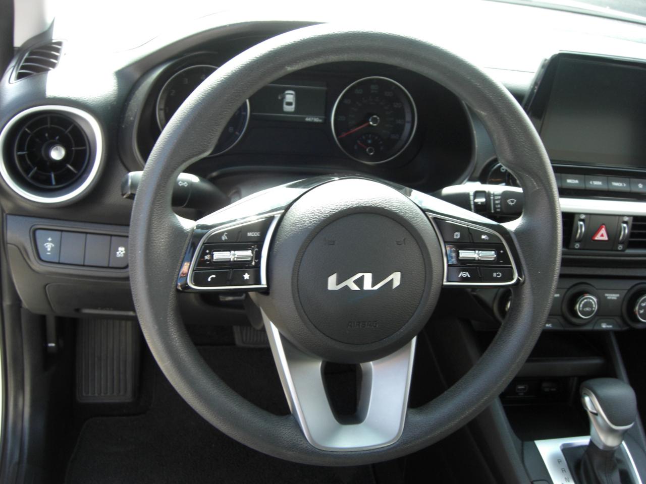 Kia Forte LXS IVT 2023