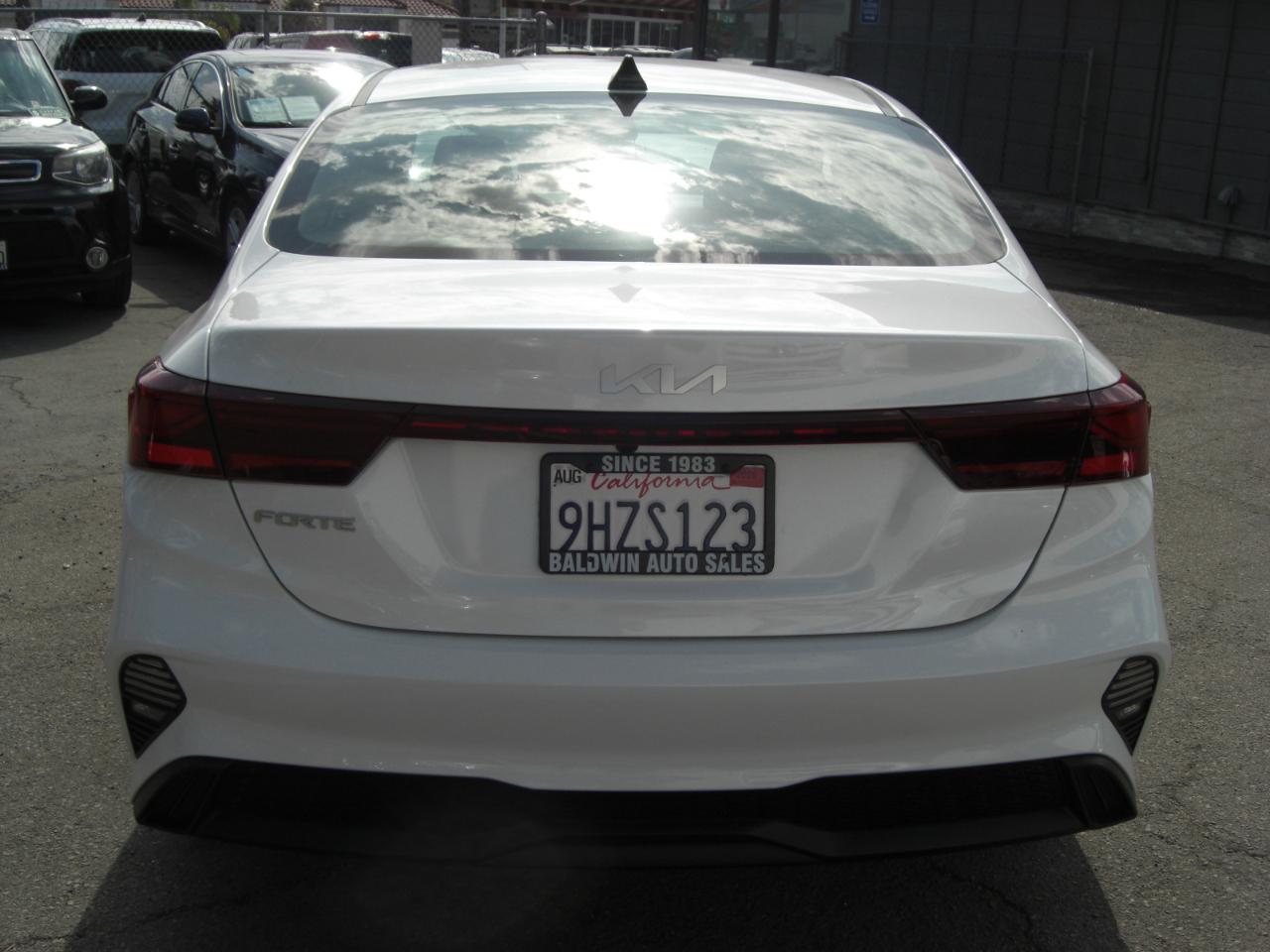 Kia Forte LXS IVT 2023
