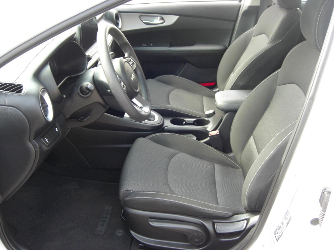 Kia Forte LXS IVT 2023