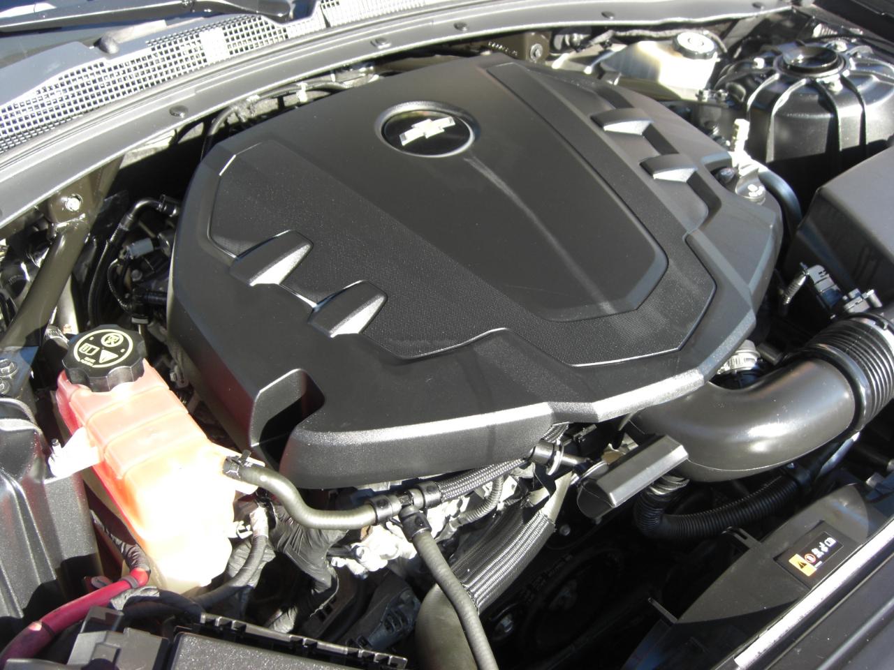 Chevrolet Camaro 2dr Cpe 1LT 2017