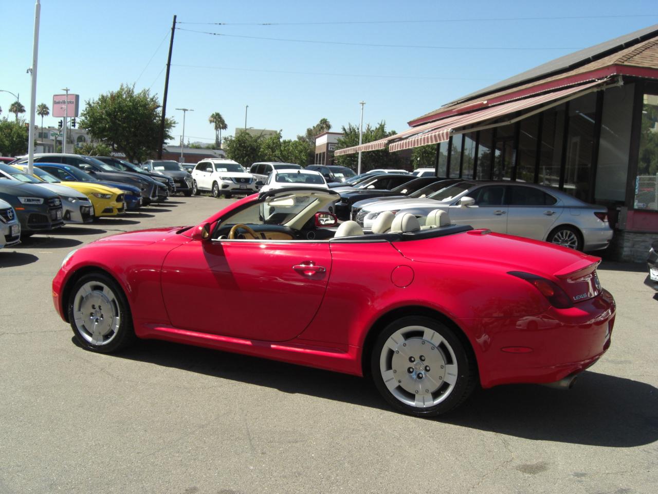 Lexus SC 430 2dr Convertible 2005