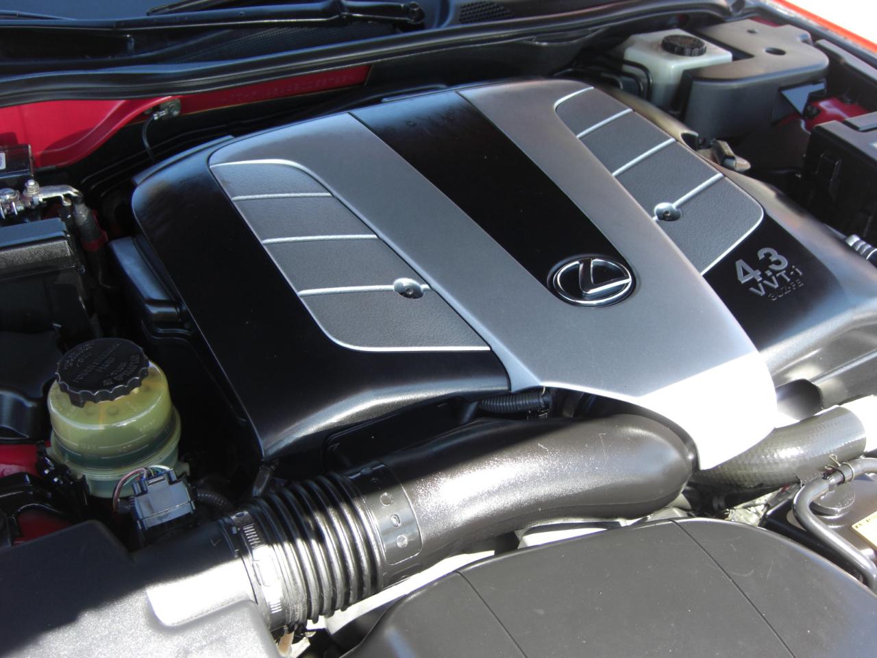 Lexus SC 430 2dr Convertible 2005